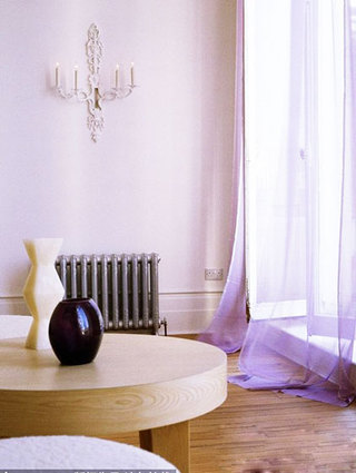 紫色卧室空间