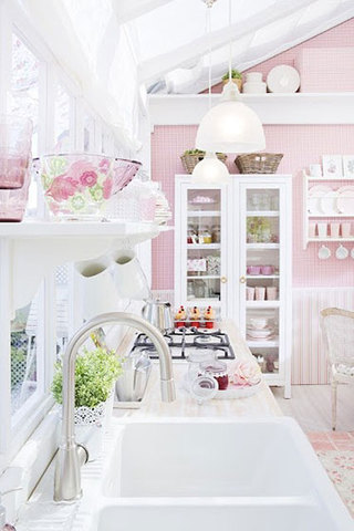 粉色可爱风格厨房