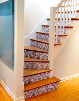 创意木质彩绘楼梯设计