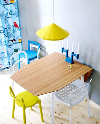 折叠餐桌为小户型省空间