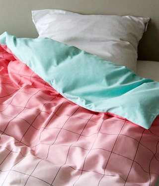 浪漫卧室渐变色床品设计