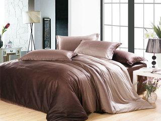 浪漫卧室渐变色床品设计