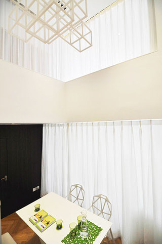 123平米的惬意空间餐厅吊灯设计