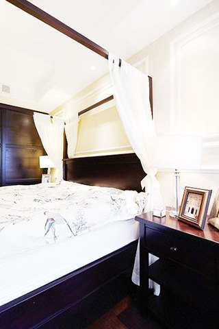 160平米大户型卧室床头设计
