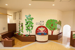 儿童房手绘墙设计