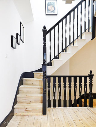 17图气质简约家楼梯设计