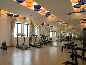 健身房专用地板用什么好  健身房地板价格