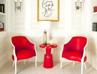 活力小客厅红色沙发设计
