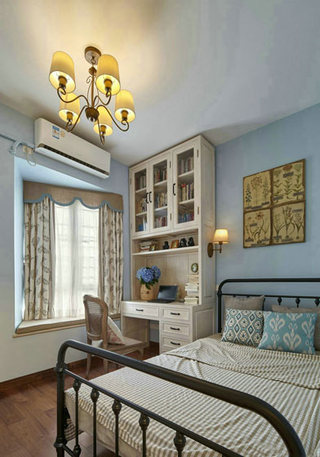 法式蓝色次卧室装修效果图