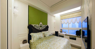 森系简欧风卧室 绿色背景墙设计