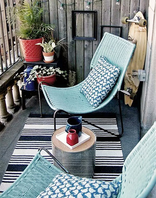 舒适惬意阳台躺椅设计