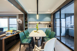 138平混搭风格蓝色绿色餐厅设计图片