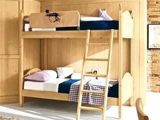 木质儿童房高低床图片