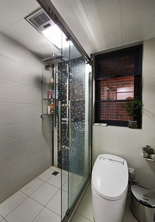 简约现代风卫生间淋浴房欣赏