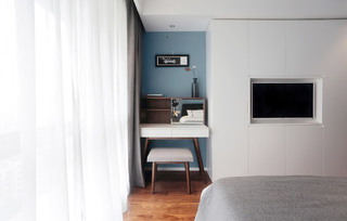 160平现代简约风格卧室小书桌设计