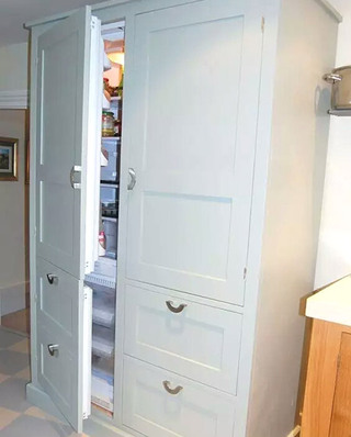 橱柜隐形冰箱实景图