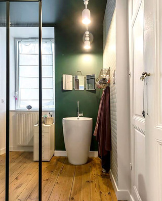 法式风格小复式卫生间装潢图