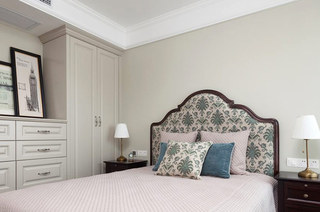 古典美式卧室床头效果图