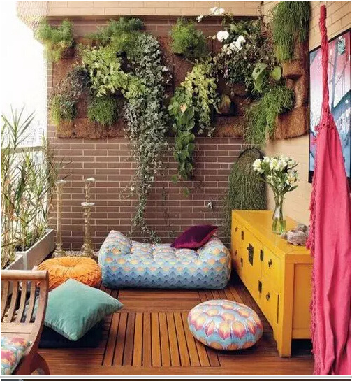 如何打造一个空中花园，让阳台成为自己专属的空中花园