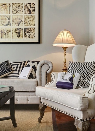 法式风格三居室设计客厅沙发图片