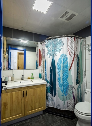 北欧风格三居室装修卫生间设计