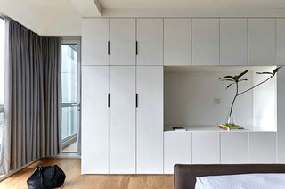 155平日式三居室卧室衣柜设计
