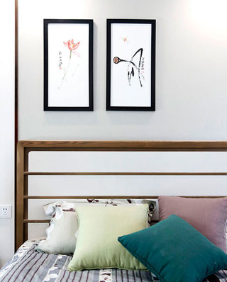 350平中式风格别墅卧室装饰画