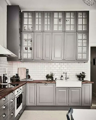 经典大气灰色系厨房装修设计