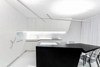 黑白色厨房设计欣赏图