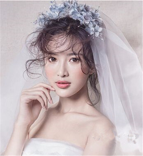 做新娘发型的技巧 2017最新韩式新娘发型推荐