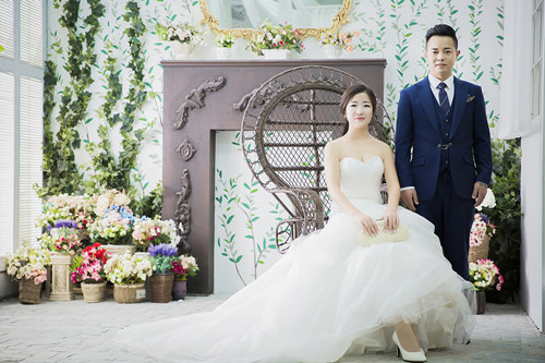 韩式婚纱摄影哪家好_三亚市婚纱哪家拍的好