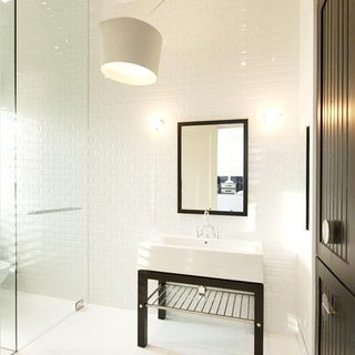 卫生间小白砖装修装饰效果图