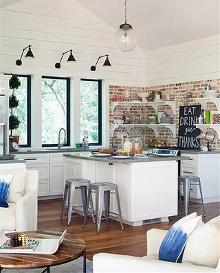 美式风格厨房装修背景墙设计