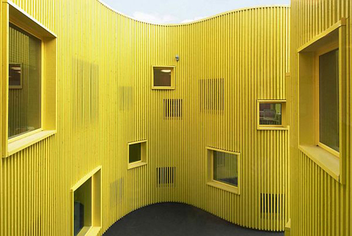yellow-home-designrulz-013