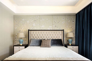 320平新中式风格别墅卧室壁纸装修图