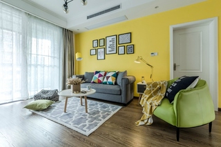 90平北欧风格两居室装修黄色客厅设计