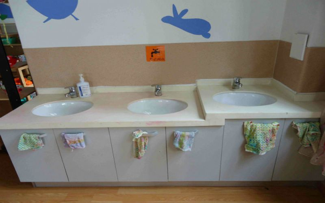 儿童洗手台尺寸合适的高度细心的呵护