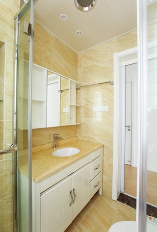 现代简约风格两居室装修浴室柜图片
