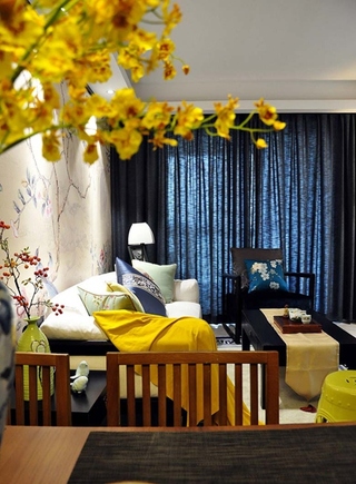 100平新中式风格装修客厅窗帘