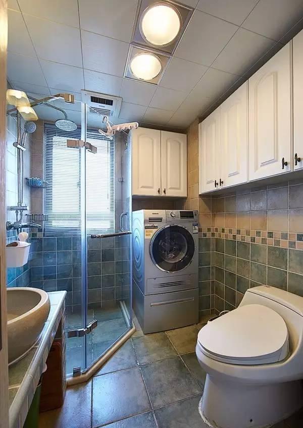 家里使用面积小，洗衣机该放哪里好？