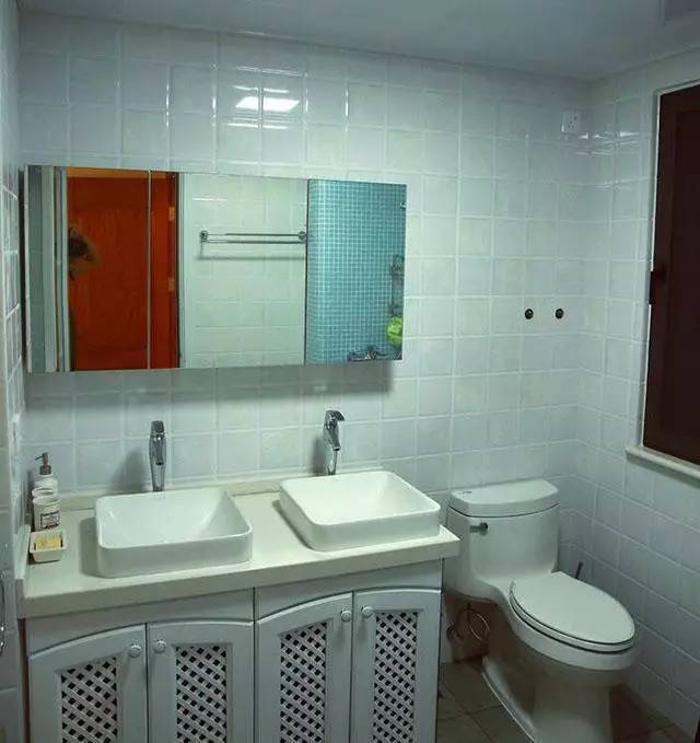 老公不顾我反对非要装小便池,家庭装修卫生间小便池到底该不该装