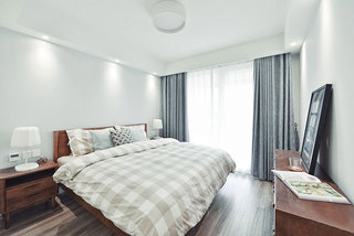 135㎡现代简约台式两居室卧室实景图