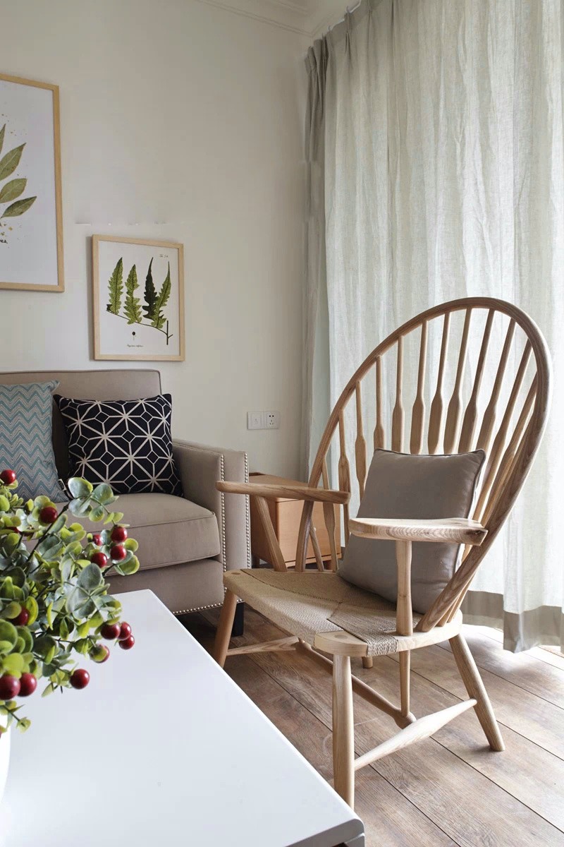 小户型简约北欧装修木质椅设计图