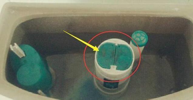 卫生间马桶上面的两个按钮，我猜多数人都不知道用途！
