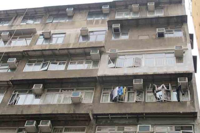 香港人真聪明！这种空调直接挂窗户上，都不要安装费！永不维修