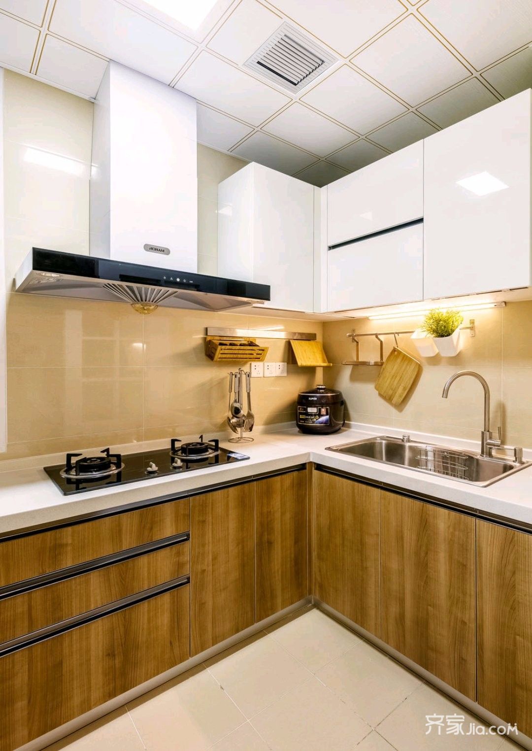日式风格二居室厨房装修设计效果图