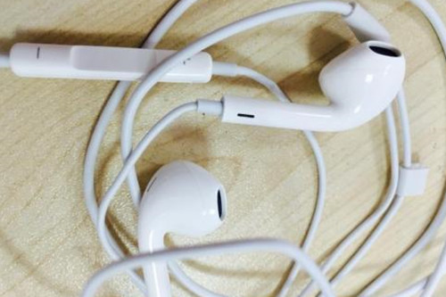 苹果耳机多少钱 苹果原装耳机音质如何