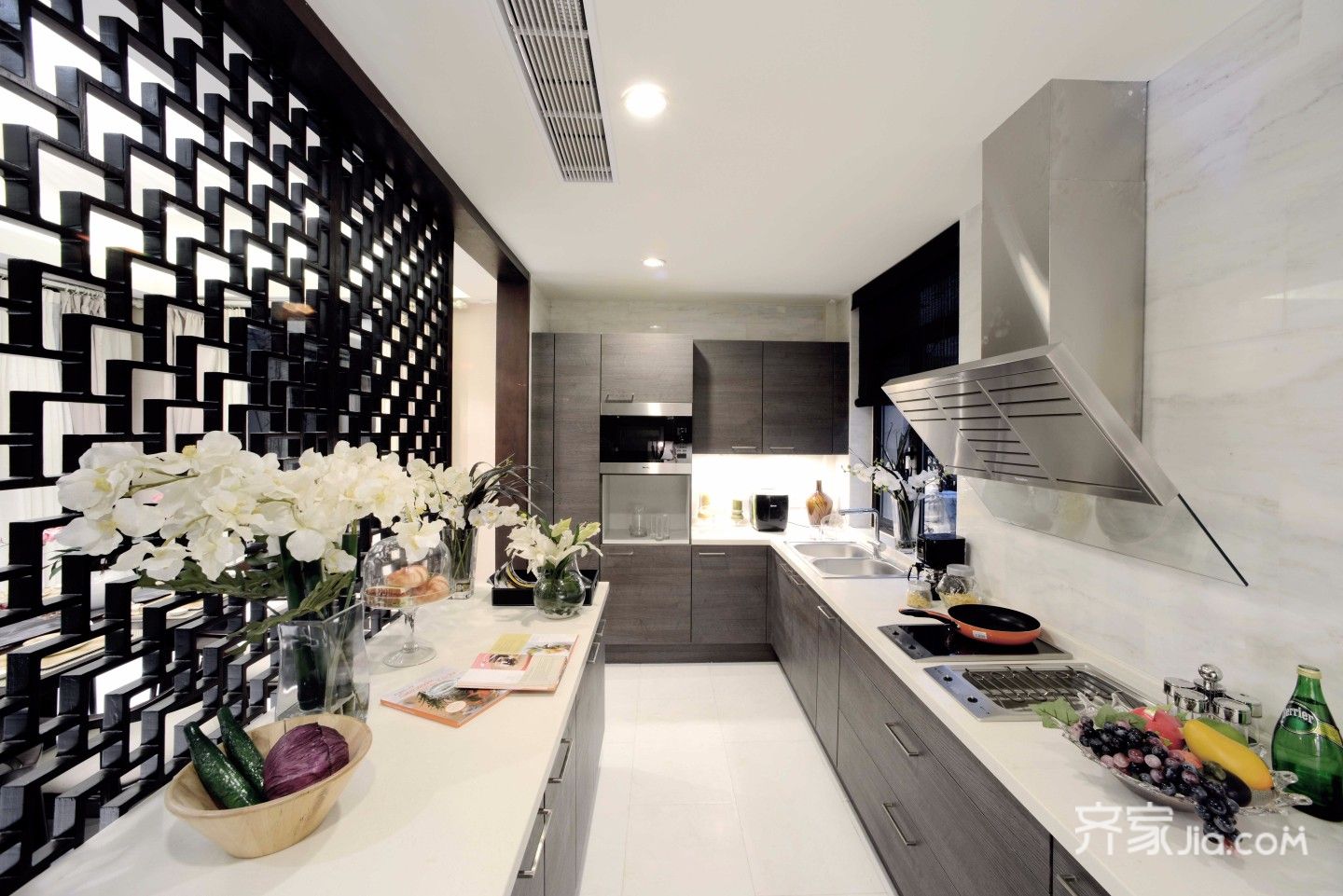 130平中式风格三居厨房装修效果图