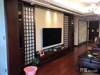 中式三居室装修电视背景墙效果图