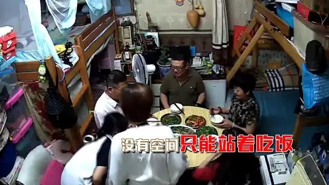 一家四口蜗居的23㎡老宅，华丽变身四室一厅中式“皇家别院”